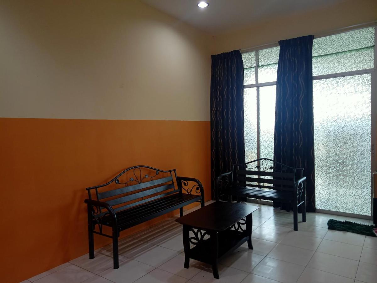 Homestay Bukit Kayu Hitam With 3 Bedrooms Not Sharing Free Wifi Esterno foto